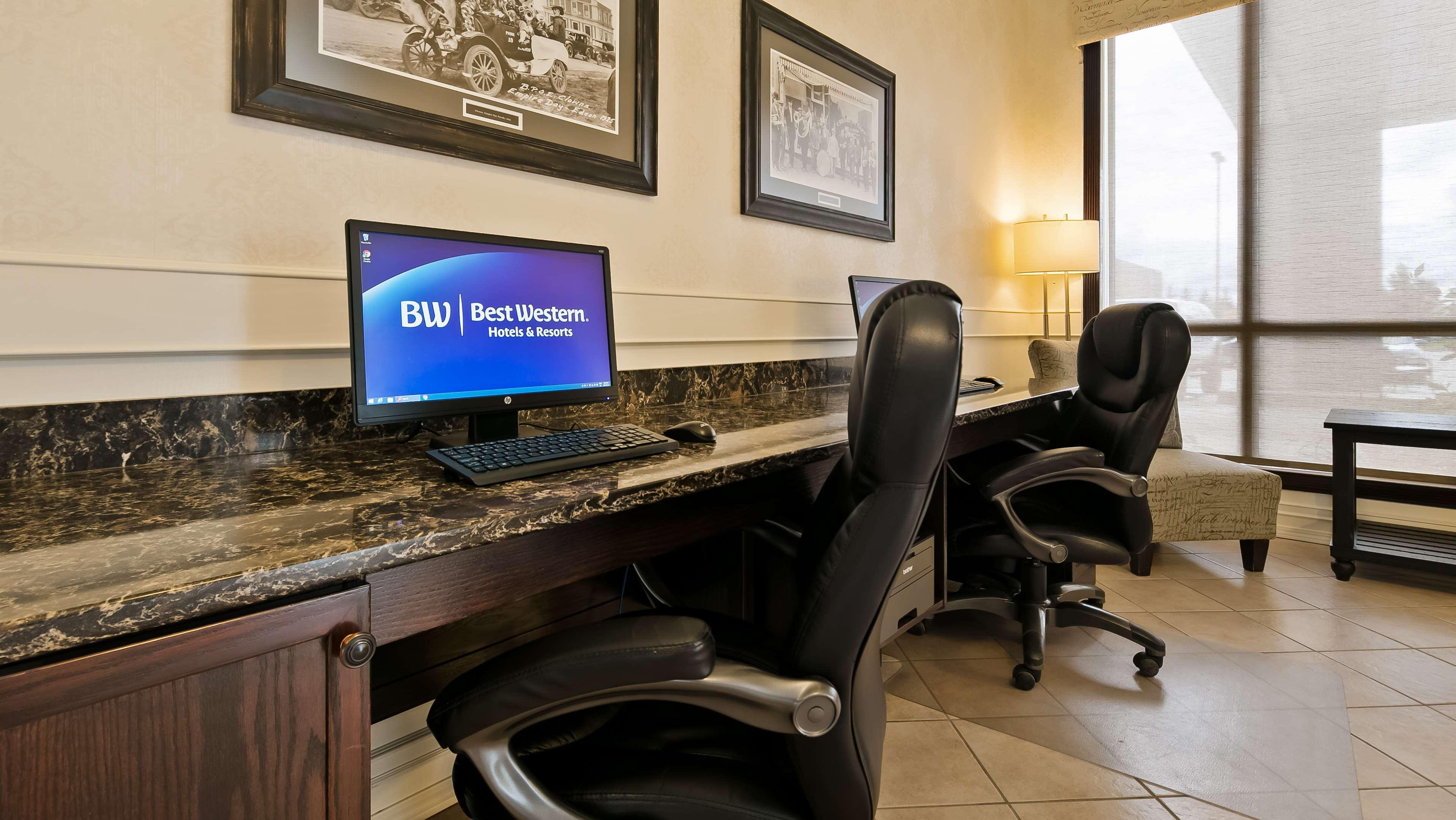 Best Western High Road Inn Edson Extérieur photo