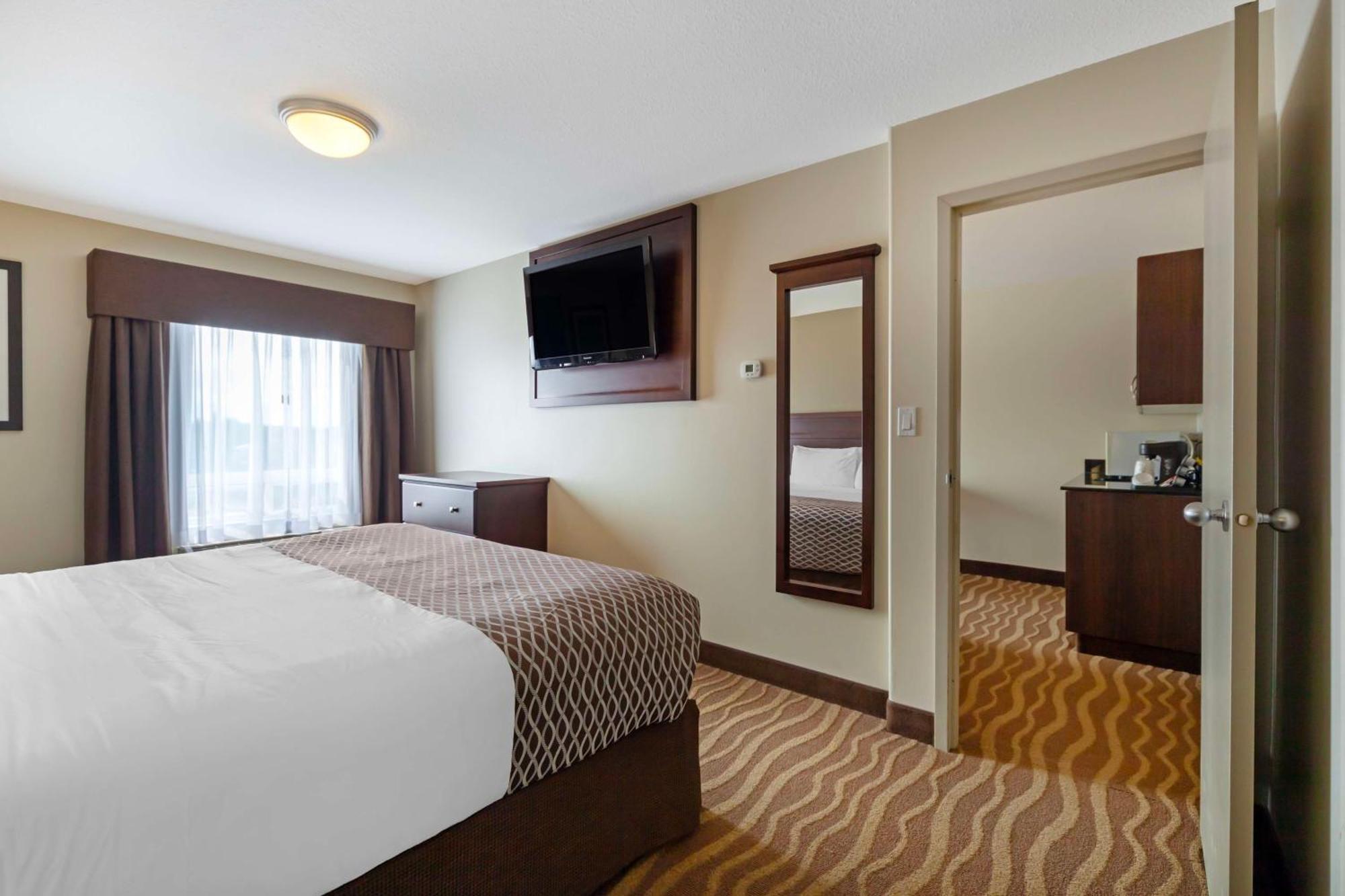 Best Western High Road Inn Edson Extérieur photo