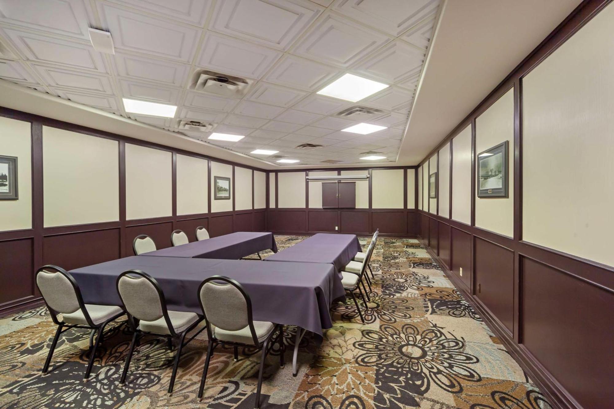 Best Western High Road Inn Edson Extérieur photo